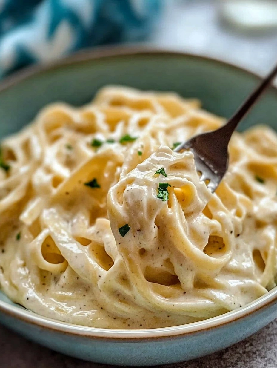 Creamy Alfredo Sauce | Homemade Creamy Alfredo