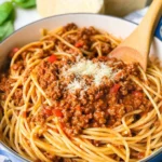 Spaghetti-Bolognese-Classic-Meat-Sauce-Pasta-Dinner-Recipe