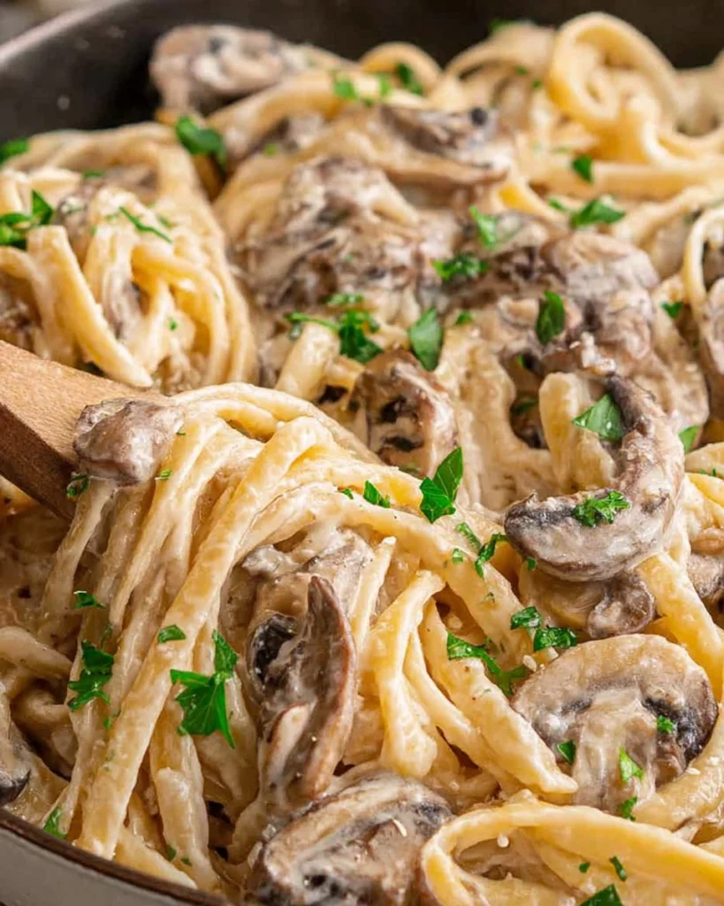 Creamy-Mushroom-Pasta-Recipe