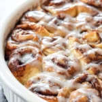 Cinnamon-Roll-Peach-Cobbler-Recipe